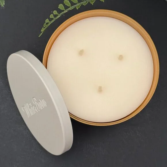 BBW Cardamon & Vetiver White Barn Bath & Body Works 3 Wick Candle - Picture 6 of 10